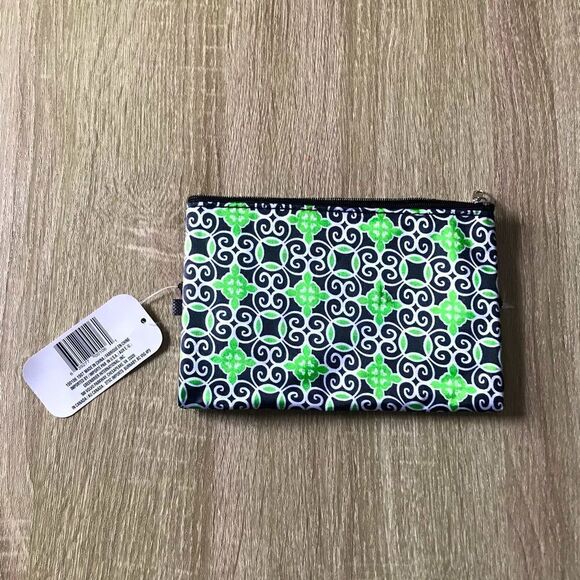 NWT … SASSY + CHIC 2 Piece Cosmetic Bag Set - Picture 2 of 4